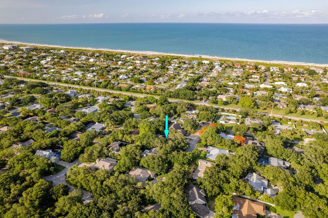 待售: $900,000 (3 贝兹, 2 浴室, 2142 平方英尺)