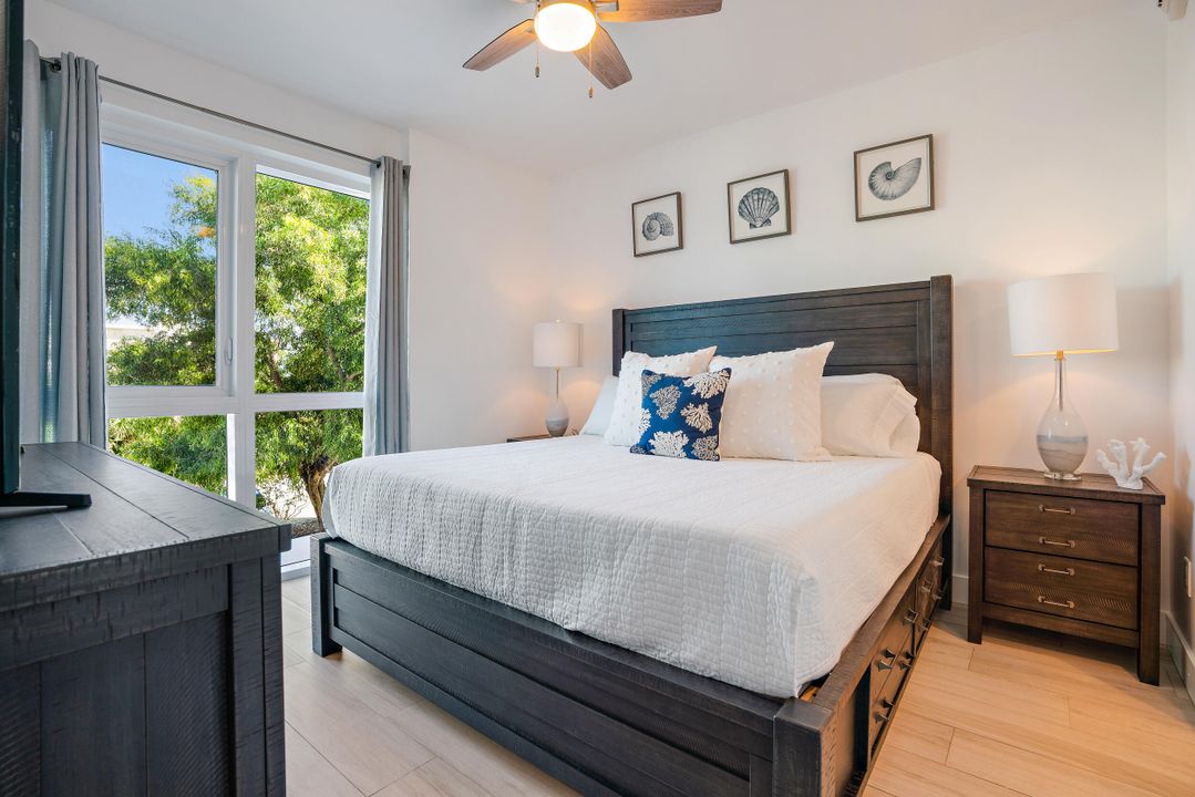 For Sale: $519,000 (1 beds, 1 baths, 1031 Square Feet)