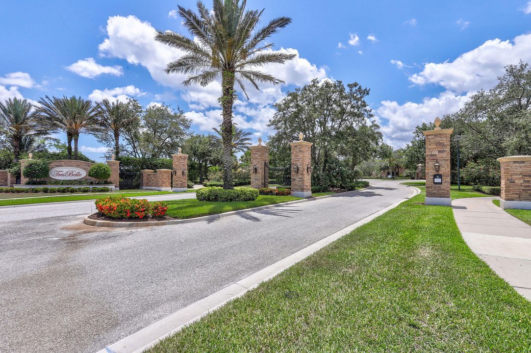 For Sale: $1,400,000 (5 beds, 4 baths, 4019 Square Feet)