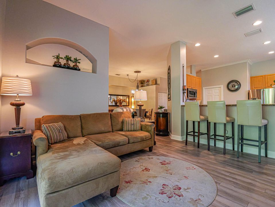 For Sale: $495,000 (3 beds, 2 baths, 1973 Square Feet)