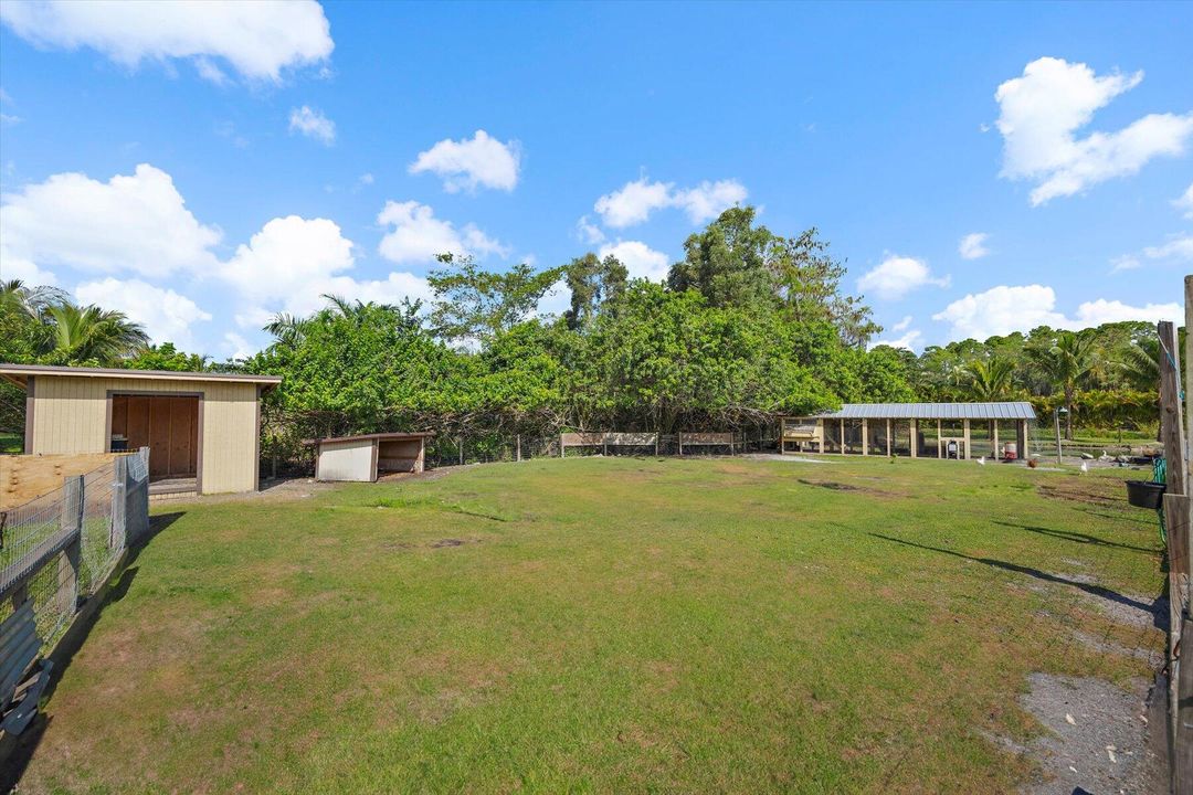 For Sale: $725,000 (3 beds, 2 baths, 1441 Square Feet)