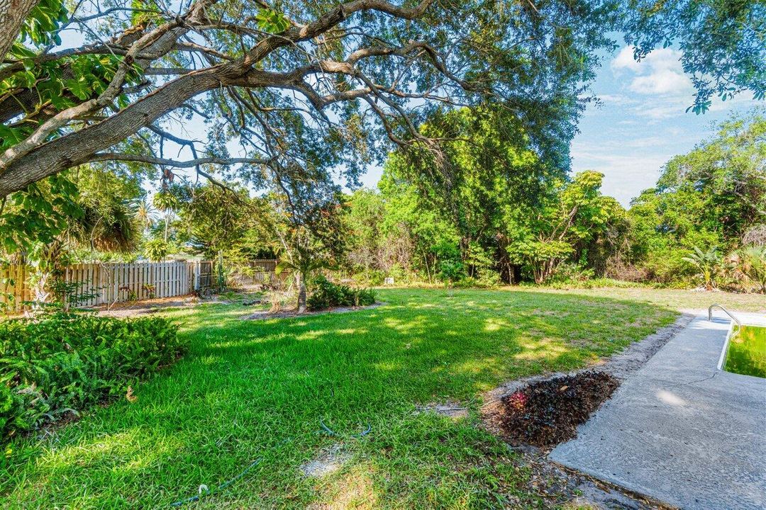 For Sale: $655,000 (2 beds, 2 baths, 1840 Square Feet)