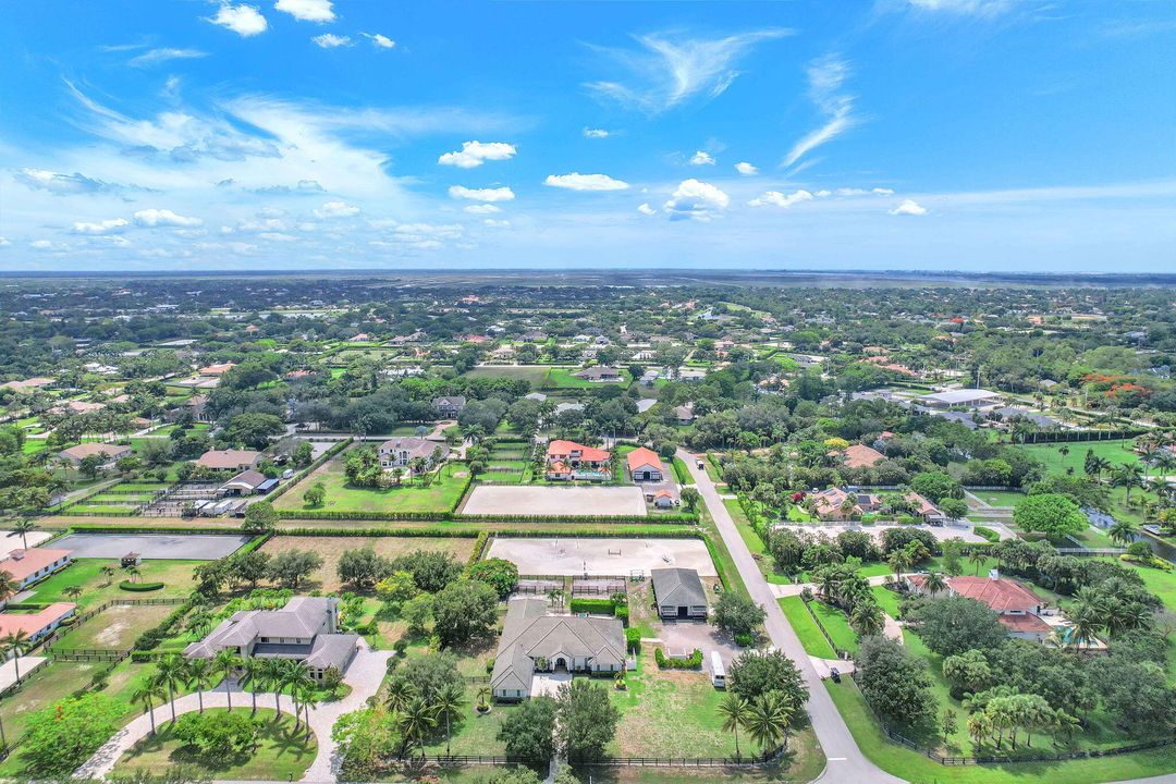 For Sale: $3,355,000 (5 beds, 3 baths, 4489 Square Feet)