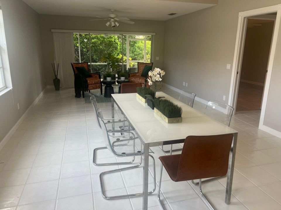 Active With Contract: $389,900 (2 beds, 2 baths, 1680 Square Feet)