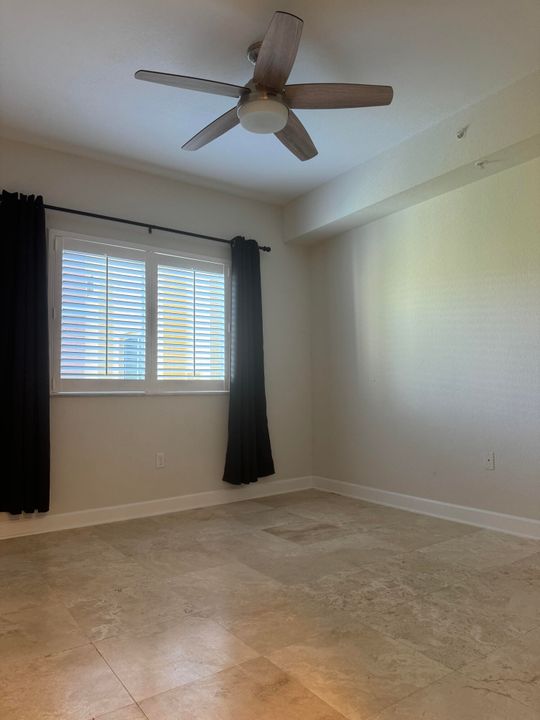 Active With Contract: $480,000 (3 beds, 2 baths, 1164 Square Feet)