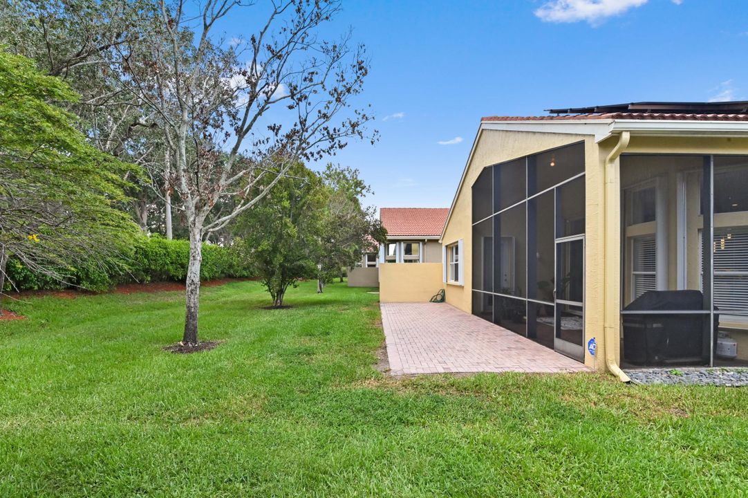 For Sale: $875,000 (3 beds, 2 baths, 2297 Square Feet)