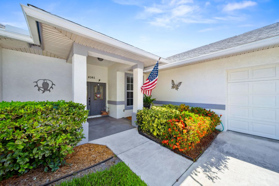 Active With Contract: $429,900 (3 beds, 2 baths, 2235 Square Feet)