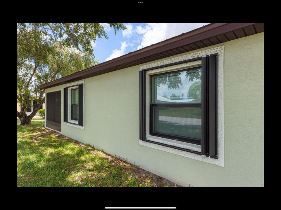 Active With Contract: $195,000 (2 beds, 2 baths, 1451 Square Feet)