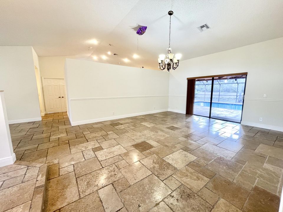 Active With Contract: $5,200 (4 beds, 2 baths, 2285 Square Feet)