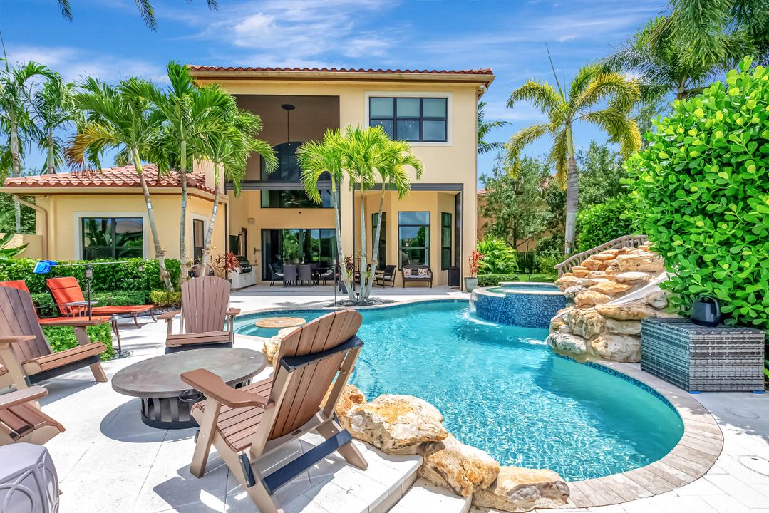 Active With Contract: $2,595,000 (5 beds, 5 baths, 3932 Square Feet)