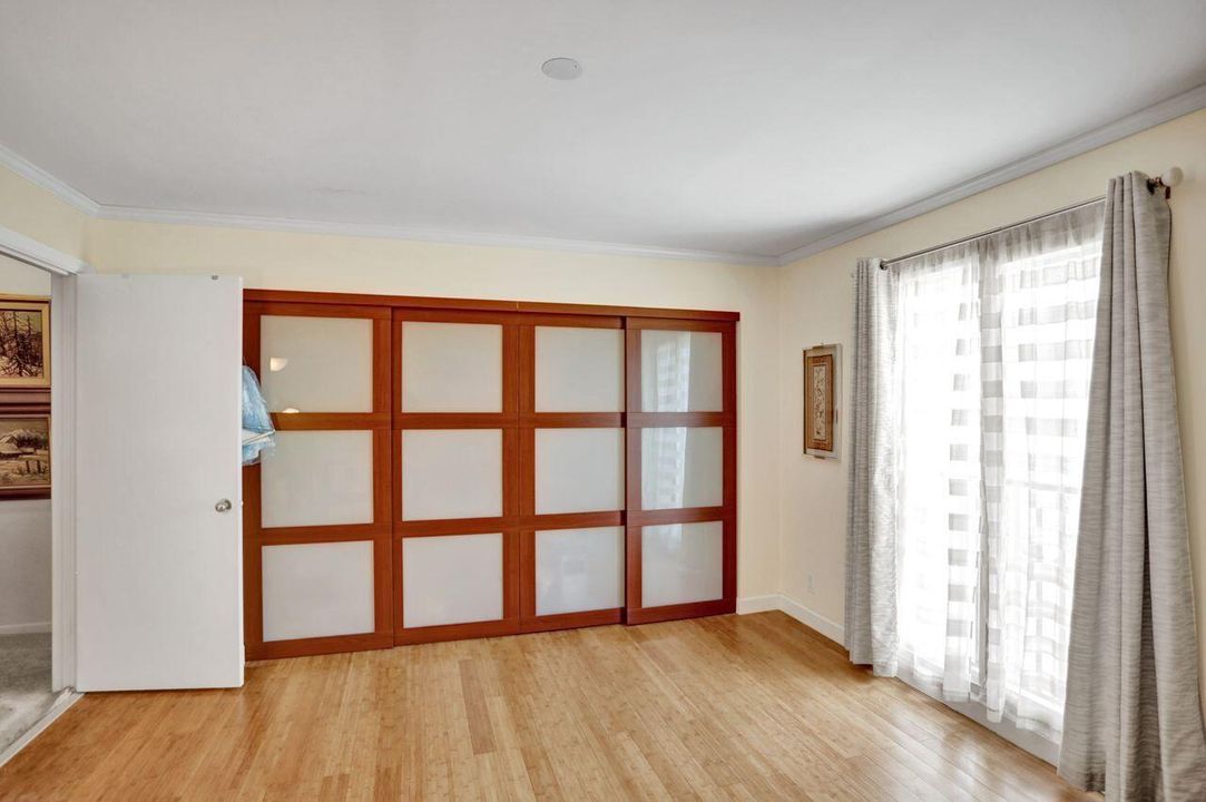 For Sale: $588,000 (3 beds, 2 baths, 1624 Square Feet)