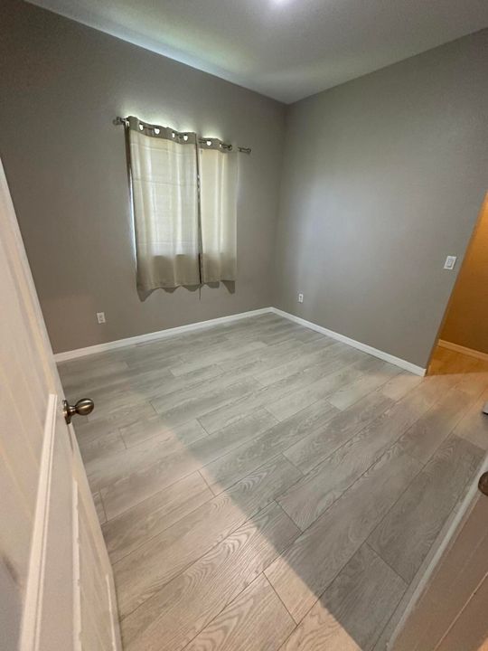 Active With Contract: $2,800 (3 beds, 2 baths, 1508 Square Feet)
