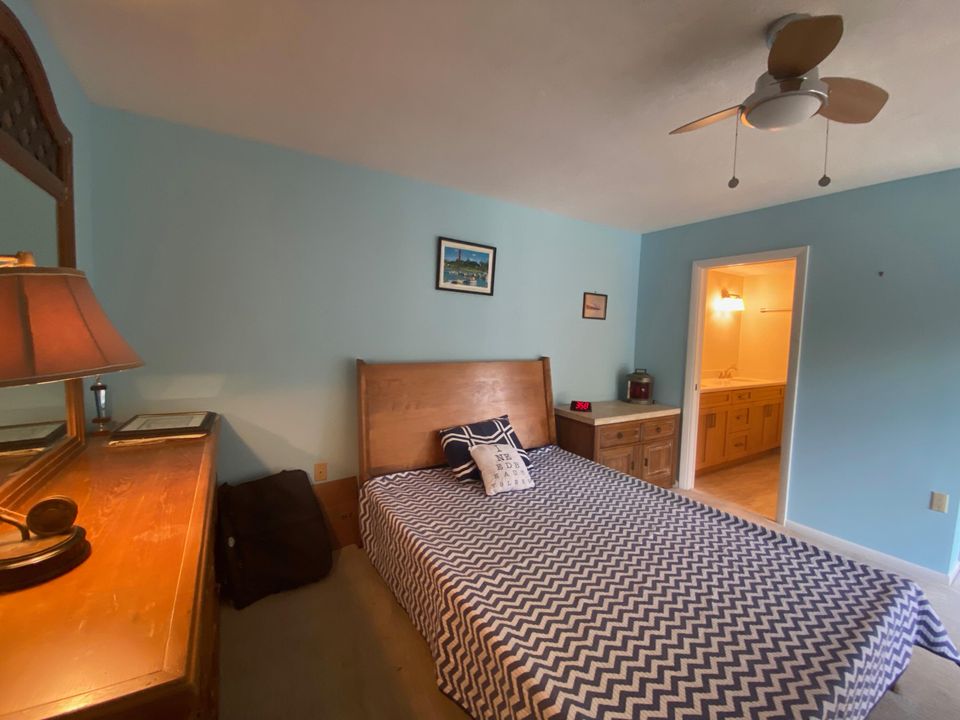 For Sale: $449,000 (2 beds, 2 baths, 1236 Square Feet)