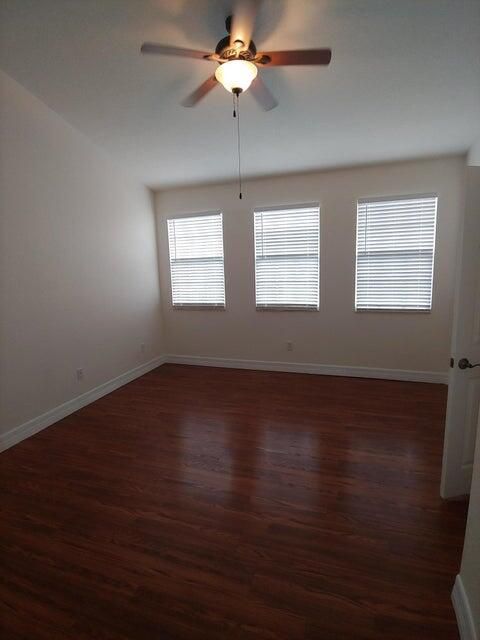 For Sale: $480,500 (3 beds, 2 baths, 1876 Square Feet)