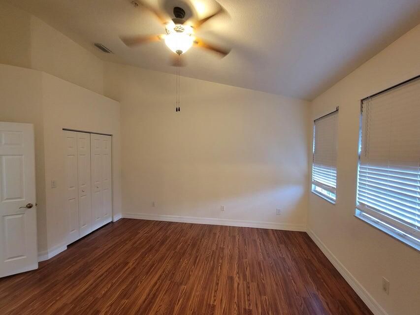 For Sale: $480,500 (3 beds, 2 baths, 1876 Square Feet)