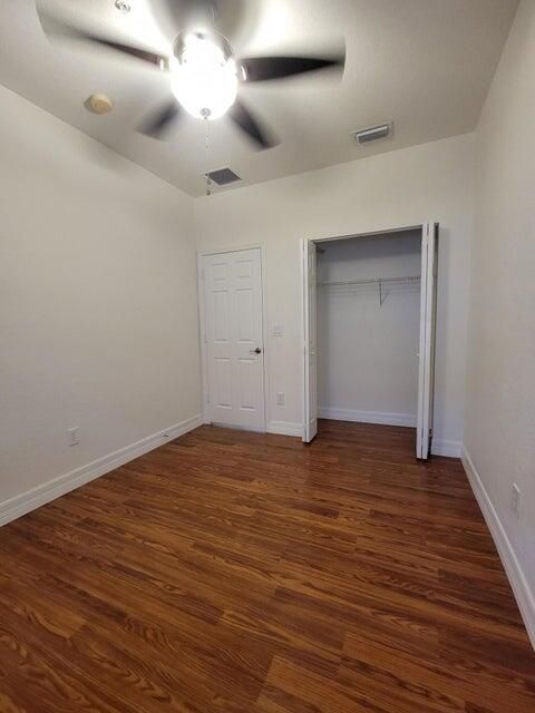 For Sale: $480,500 (3 beds, 2 baths, 1876 Square Feet)