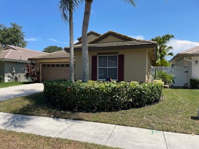 For Sale: $675,000 (4 beds, 2 baths, 1812 Square Feet)