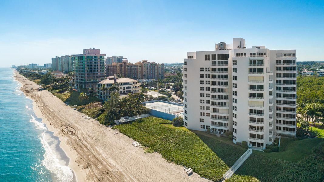 For Sale: $1,700,000 (3 beds, 3 baths, 2027 Square Feet)