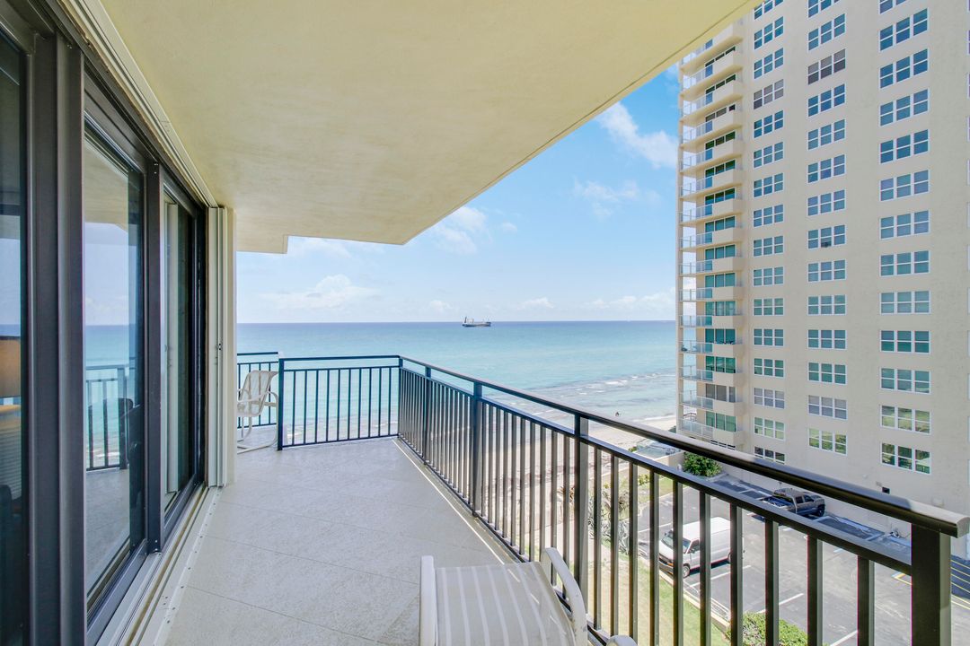 For Sale: $675,000 (2 beds, 2 baths, 1424 Square Feet)