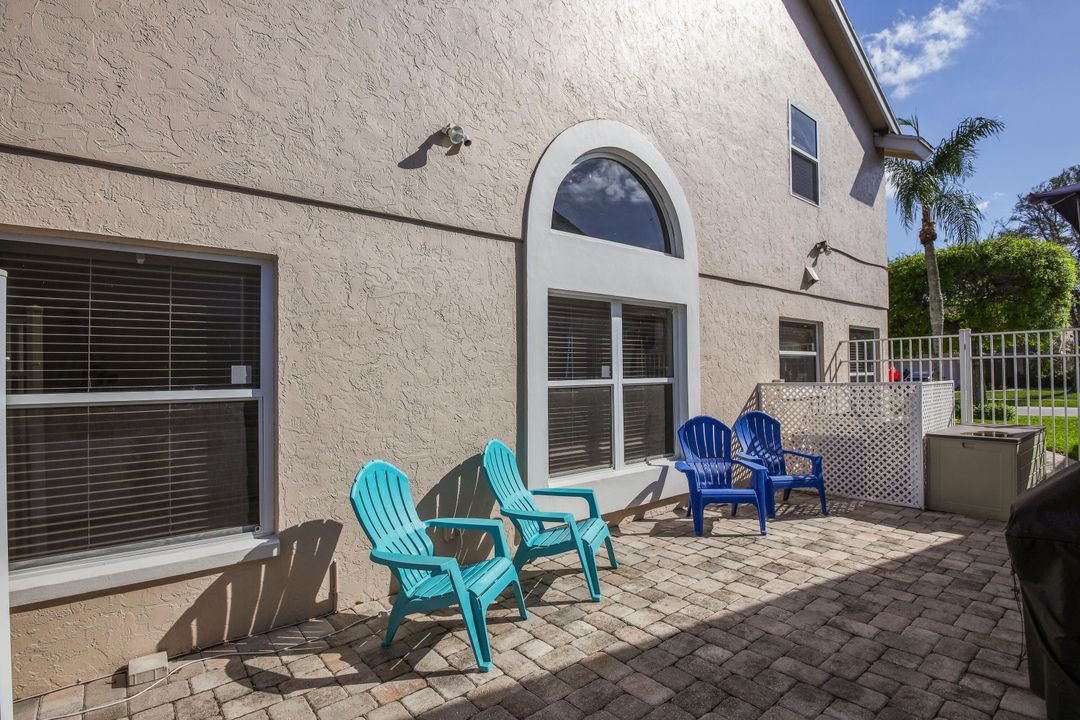 Active With Contract: $3,000 (3 beds, 2 baths, 1819 Square Feet)