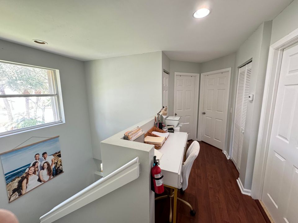 For Sale: $464,000 (3 beds, 2 baths, 1428 Square Feet)