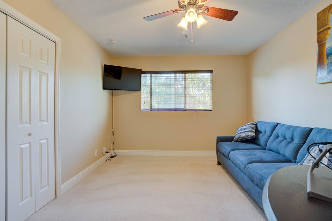 Active With Contract: $3,600 (3 beds, 2 baths, 2216 Square Feet)