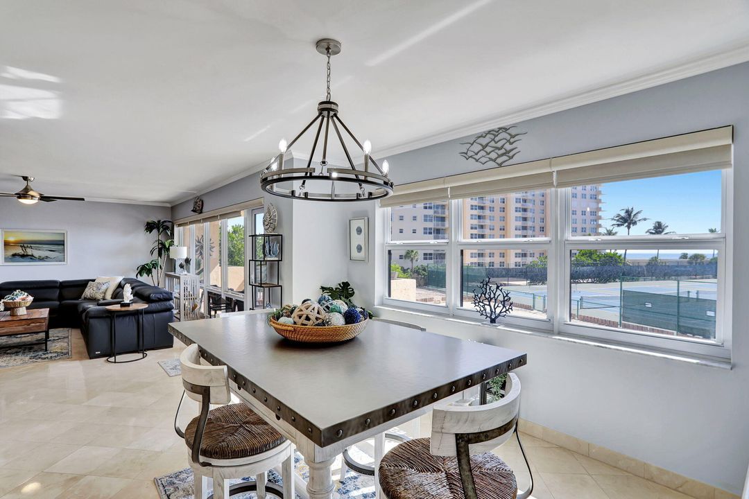 For Sale: $925,000 (2 beds, 2 baths, 1700 Square Feet)