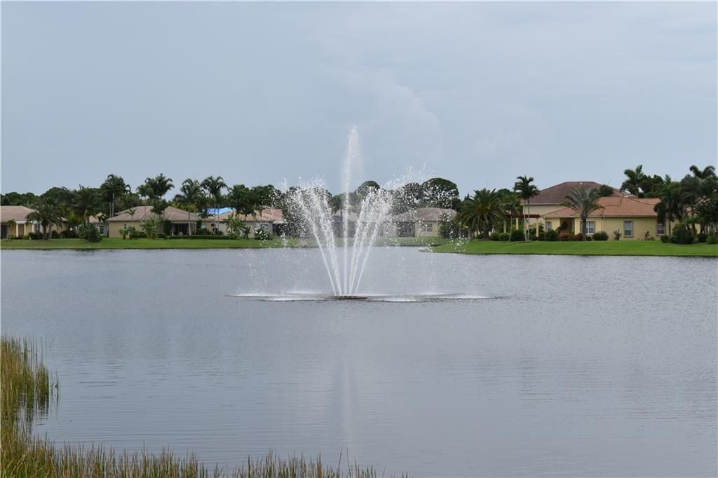 Active With Contract: $275,000 (3 beds, 2 baths, 1377 Square Feet)