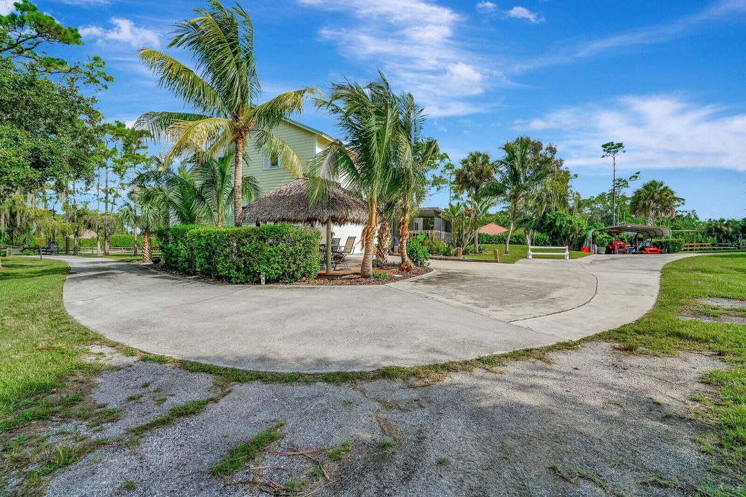 For Sale: $1,800,000 (3 beds, 3 baths, 2715 Square Feet)