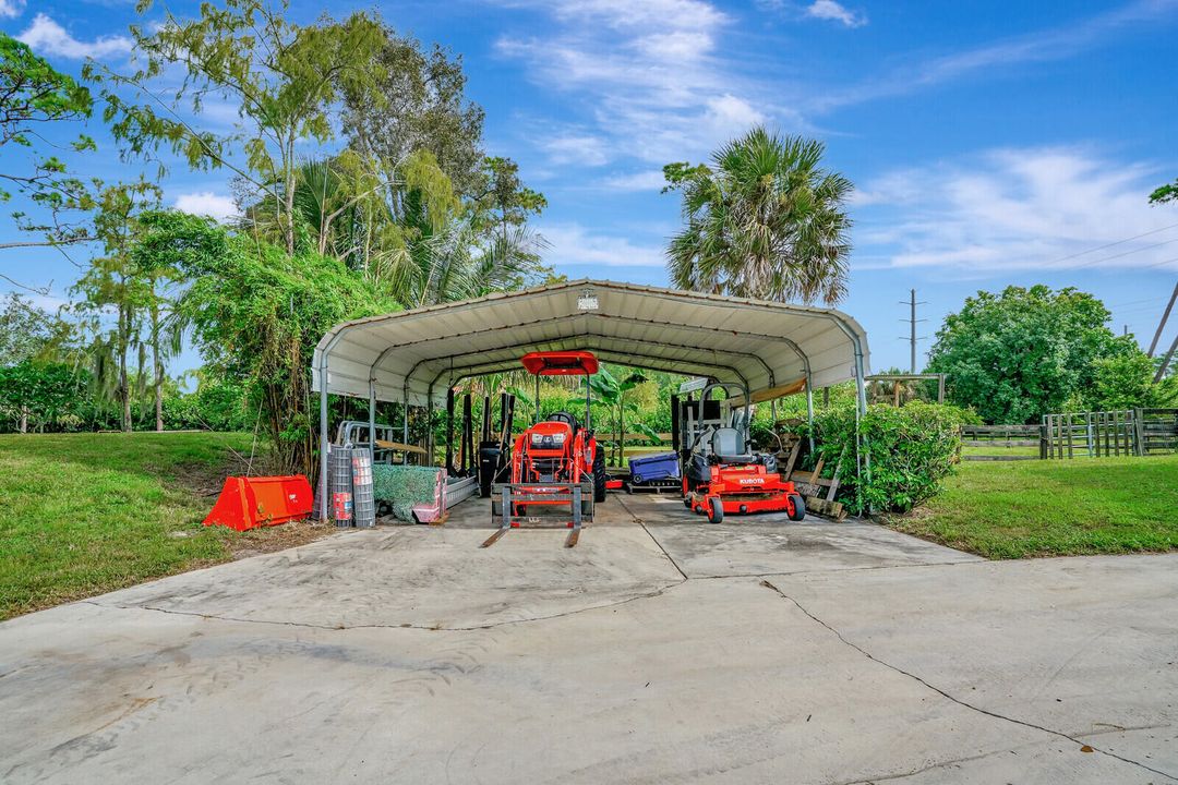 For Sale: $1,800,000 (3 beds, 3 baths, 2715 Square Feet)