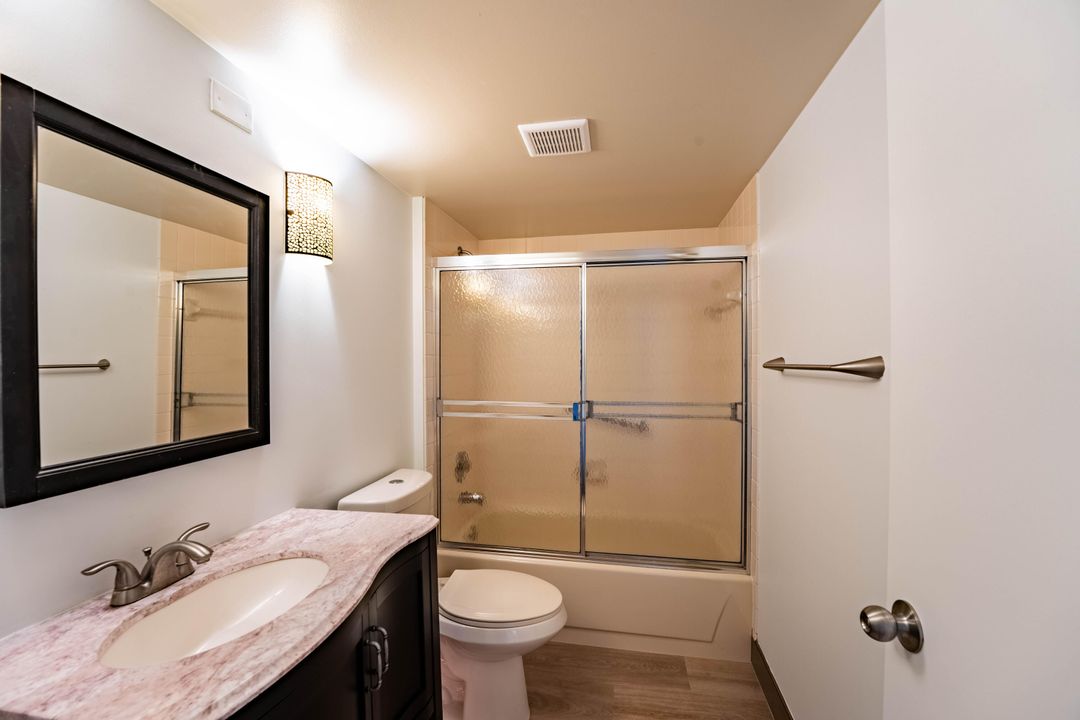 For Sale: $269,990 (2 beds, 2 baths, 1385 Square Feet)