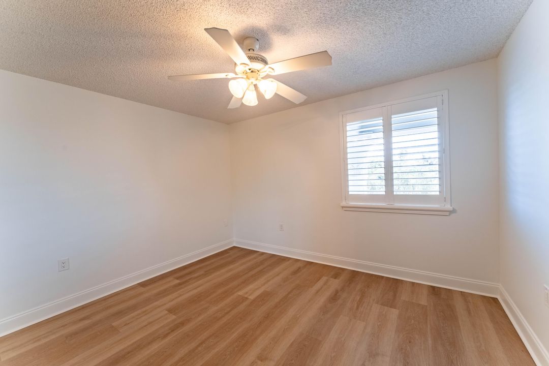 For Sale: $269,990 (2 beds, 2 baths, 1385 Square Feet)