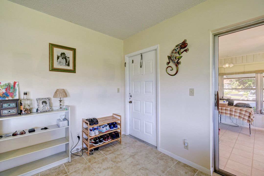 Active With Contract: $1,675 (2 beds, 2 baths, 1080 Square Feet)