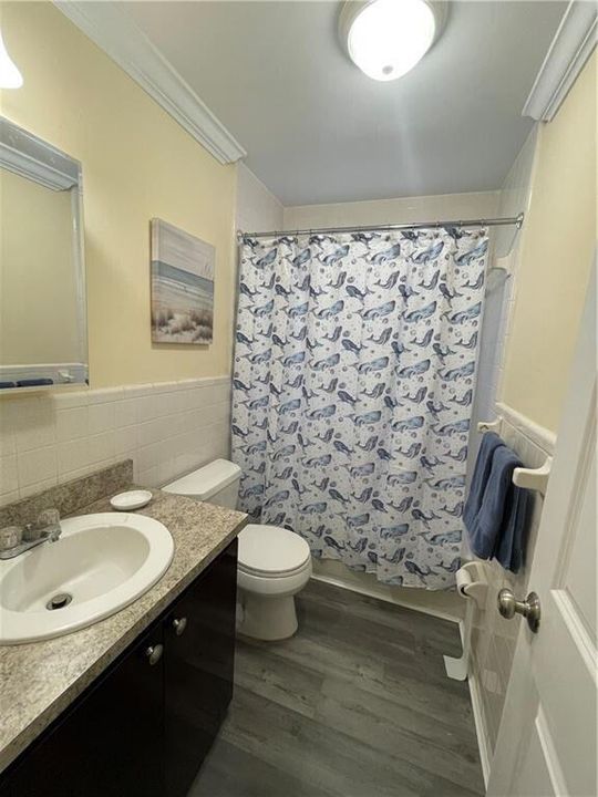 Active With Contract: $2,850 (2 beds, 2 baths, 1100 Square Feet)