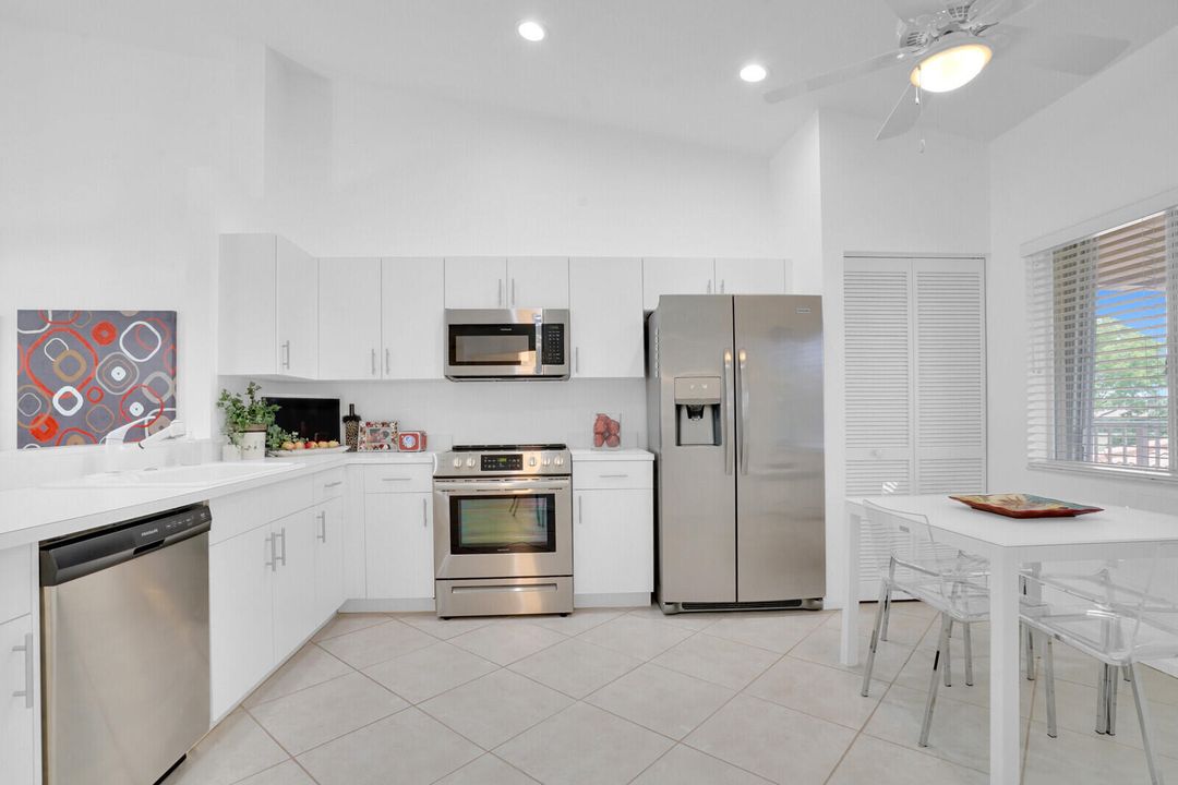 For Sale: $365,000 (3 beds, 2 baths, 1813 Square Feet)