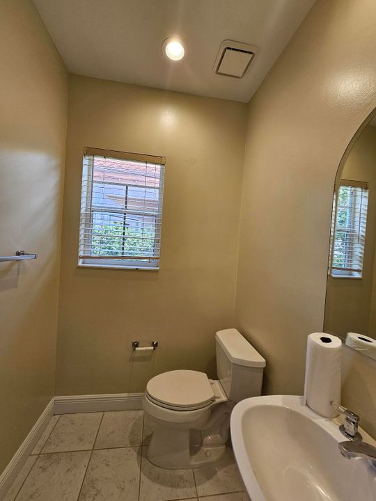 Active With Contract: $5,350 (3 beds, 2 baths, 2503 Square Feet)