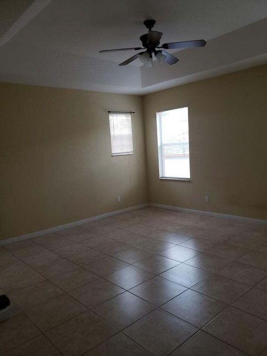 For Rent: $2,700 (4 beds, 2 baths, 2241 Square Feet)