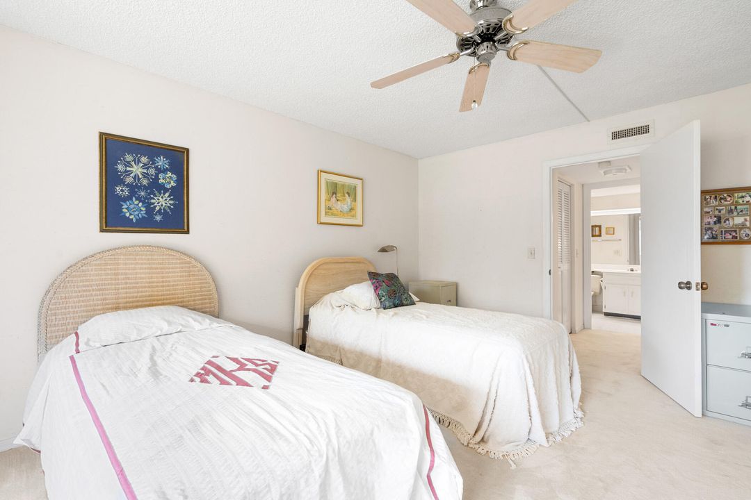 For Sale: $475,000 (2 beds, 2 baths, 1880 Square Feet)