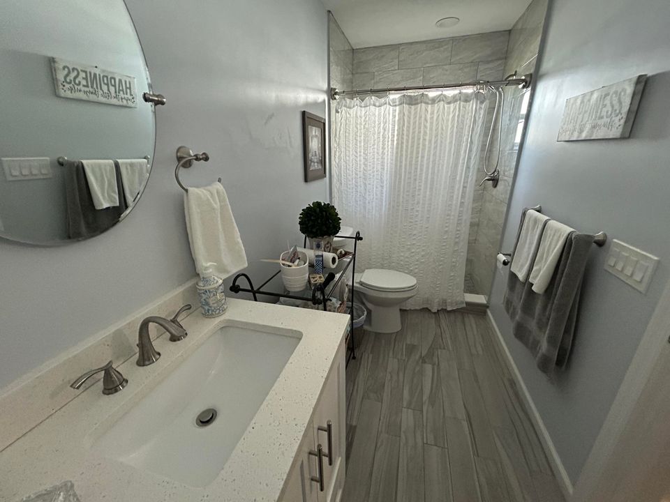 For Sale: $475,000 (3 beds, 2 baths, 1328 Square Feet)