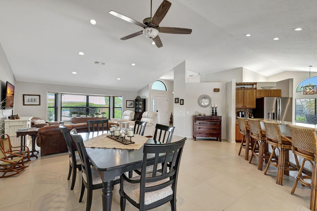 For Sale: $925,000 (4 beds, 2 baths, 2496 Square Feet)