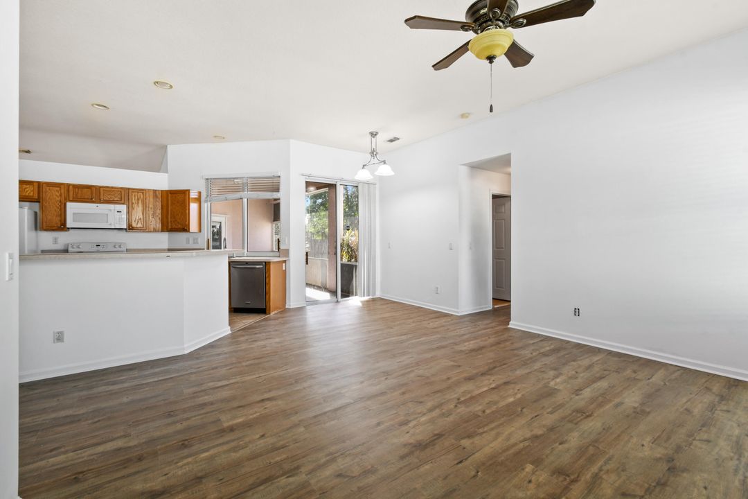 Active With Contract: $2,300 (3 beds, 2 baths, 2107 Square Feet)