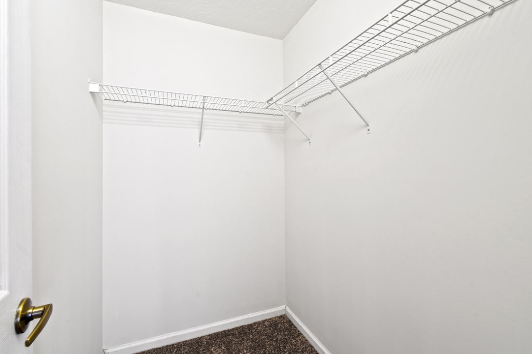 Active With Contract: $2,300 (3 beds, 2 baths, 2107 Square Feet)