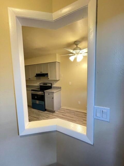 For Rent: $1,800 (2 beds, 2 baths, 1078 Square Feet)