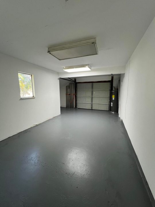 Activo con contrato: $350,000 (4 camas, 2 baños, 1524 Pies cuadrados)