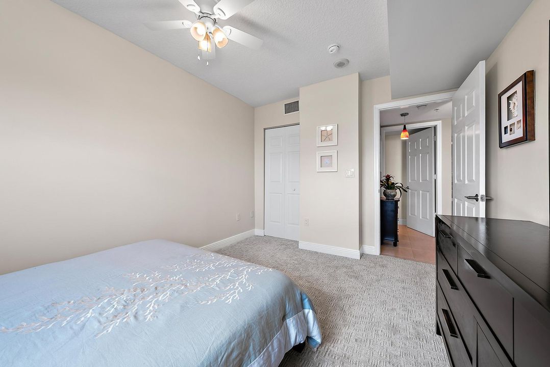 For Sale: $524,900 (2 beds, 2 baths, 1130 Square Feet)