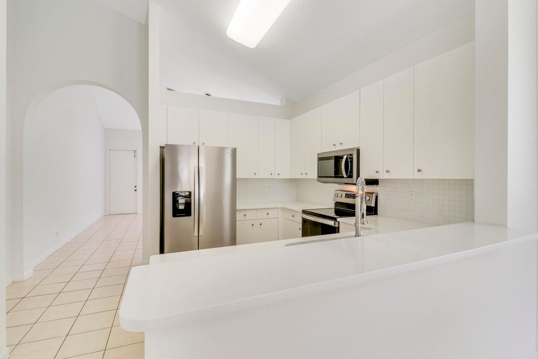 For Sale: $485,000 (4 beds, 2 baths, 1842 Square Feet)