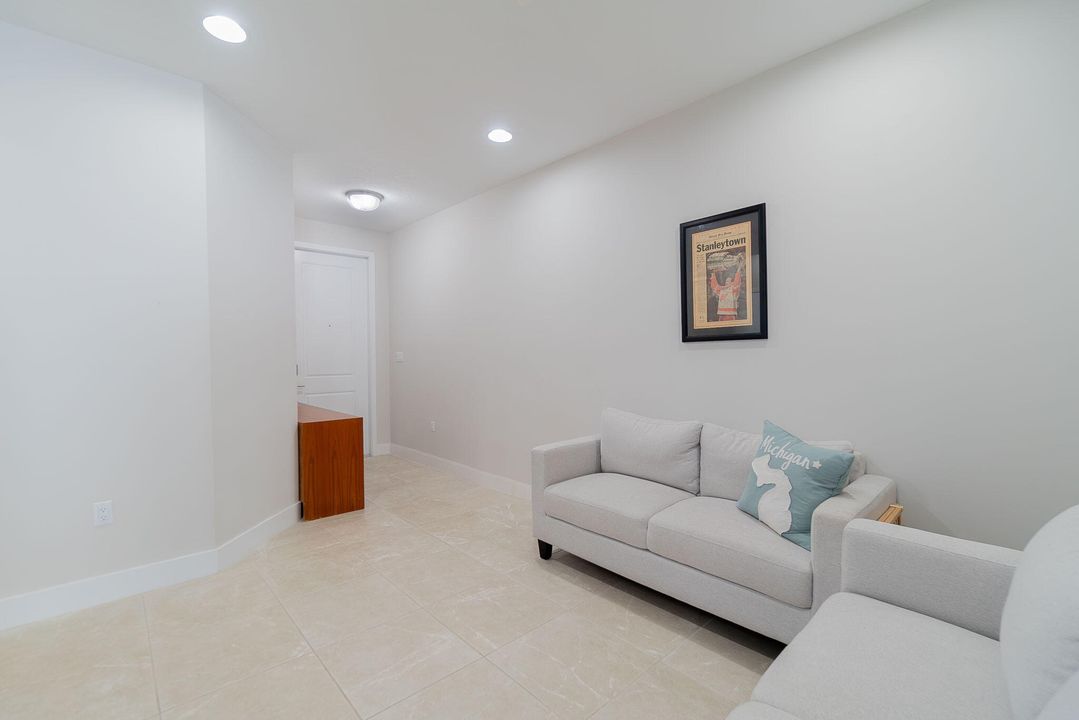 Active With Contract: $499,000 (3 beds, 2 baths, 1853 Square Feet)