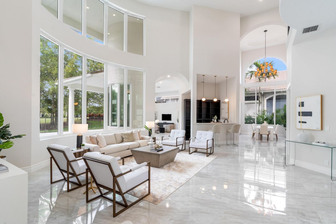 Active With Contract: $3,700,000 (5 beds, 6 baths, 5411 Square Feet)