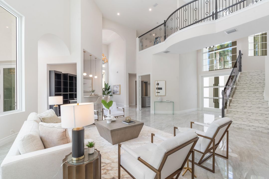 Active With Contract: $3,700,000 (5 beds, 6 baths, 5411 Square Feet)