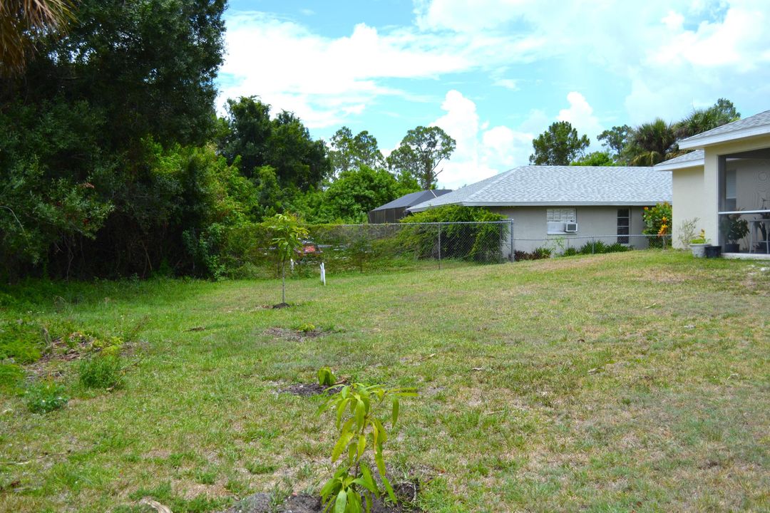 For Sale: $345,000 (3 beds, 2 baths, 1595 Square Feet)